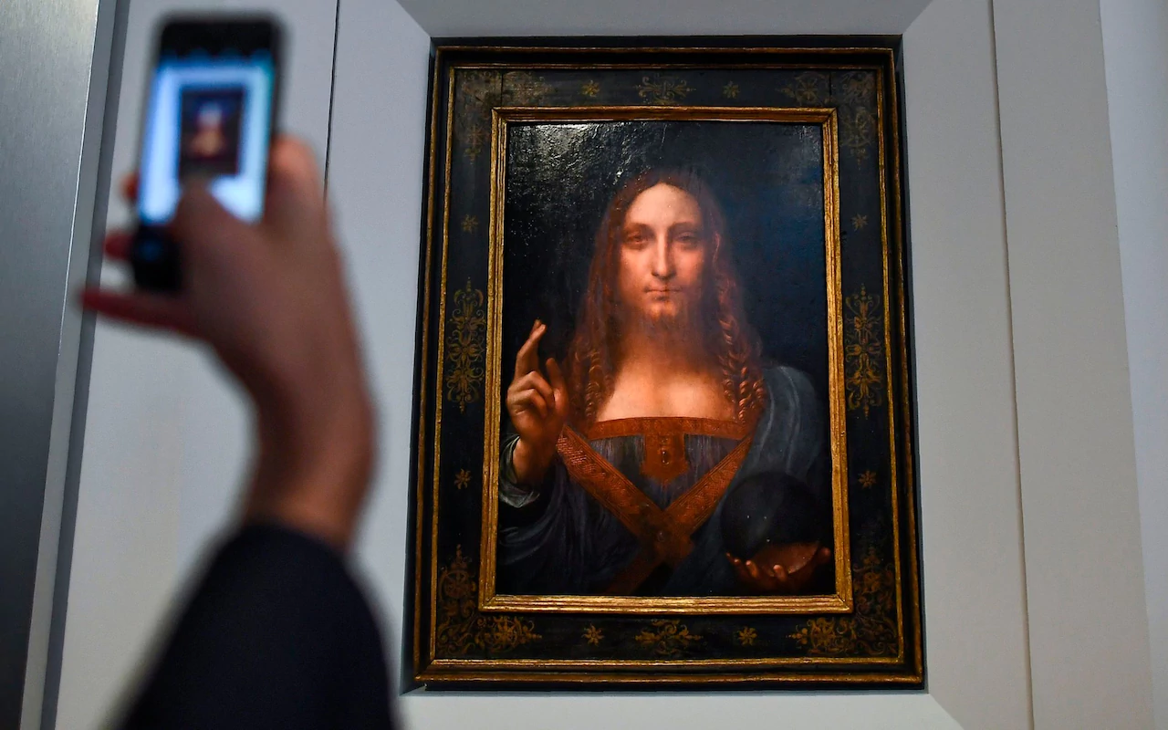 Leonardo da Vinci's 'Salvator Mundi' was unveiled at Christie's in New York CREDIT: JEWEL SAMAD/AFP