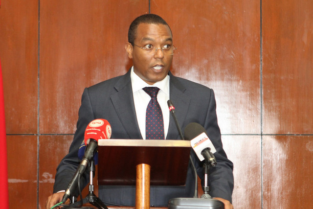Jose Massano, Angola' central bank Governor
