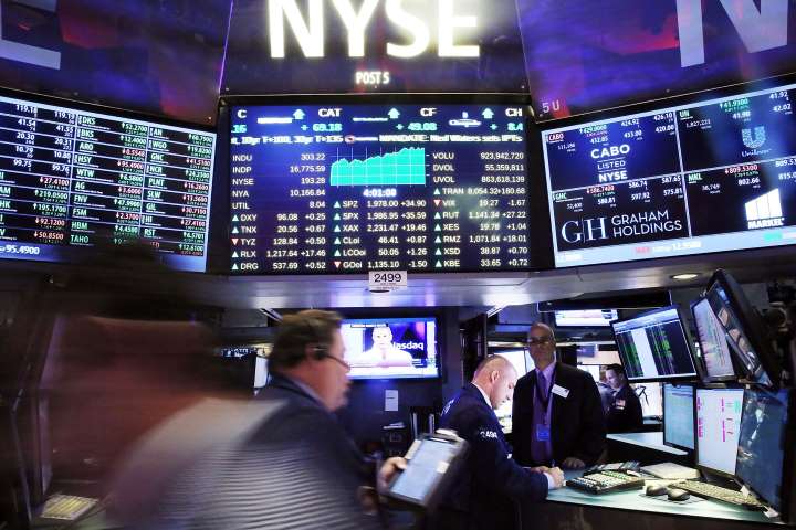 Wall Street edges higher after jobless data; markets shrug off impeachment