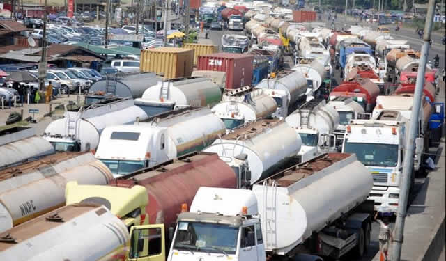  A stakeholders’ meeting called by the Nigerian Shippers Council (NSC) to find solution to the intractable Apapa gridlock became rowdy yesterday when major stakeholders took exception to the comment by KayodeOpeifa,  the executive vice chairman of the presidential Task Team, that there was no longer gridlock in Apapa. Opeifa had in his opening remarks stated that there was no longer gridlock in Apapa, stressing that gridlock was in the imagination of the media.  He said his team had on several occasions cleared the port access roads of trucks, and accused the media of inventing gridlock because they are not on ground to see what has been achieved.  But the stakeholders, which included the Nigerian Ports Authority (NPA), Manufacturers Association of Nigeria (MAN), Nigerian Association of Chambers of Commerce, Industry, Mines and Agriculture (NACCIMA), and Apapa residents took their turn to denounce Opeifa’s claim, stressing that entrenched interest has turned the unfortunate crisis into a corrupt enterprise.  They described the Apapa situation as a shame to Nigeria, adding that the ongoing port access roads not withstanding, deep rooted corruption and operational deficiencies on the part of terminal operators must be addressed by the federal government as a long terms solution to the crisis. Specifically, the stakeholders also accused APM Terminals and other container terminals of deliberately instigating the crisis for their economic gain.  In her speech, Apapa Port Manager, NPA, Funmi Olotu said the claim that there was no longer gridlock in Apapa cannot be correct as she has personally found it difficult to drive to her office via the port access road.  “We are talking about why the trucks should not be staying on the road, why are they there? Because there are armed security men on bridges passing, controlling, saying you can go; you cannot go. Can we have the armed men off the bridges so that the trucks can be moving? We know points where we can stop the trucks. What we have said is that transit Truck Park are no garages, we are not inviting trucks to stay at the transit parks.  “One of the things we have noticed is that some of the illegal trucks approaching the port either have uniformed men driving them or escorting. What we have also discovered is that during the day when all eyes are open everybody wants to comply with the call up system, then we now say 12 am to 5 am manufacturers trucks can move but their drivers have also turned the opportunity into a business