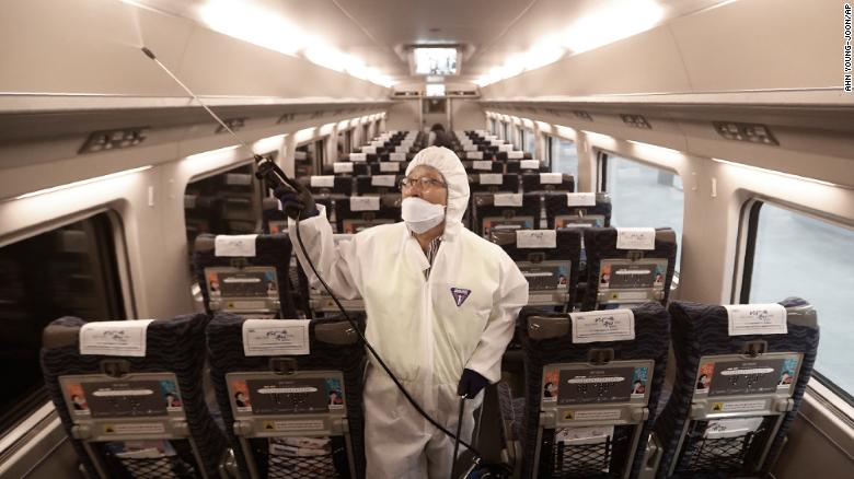 Coronavirus slows China's efforts in global aviation boom