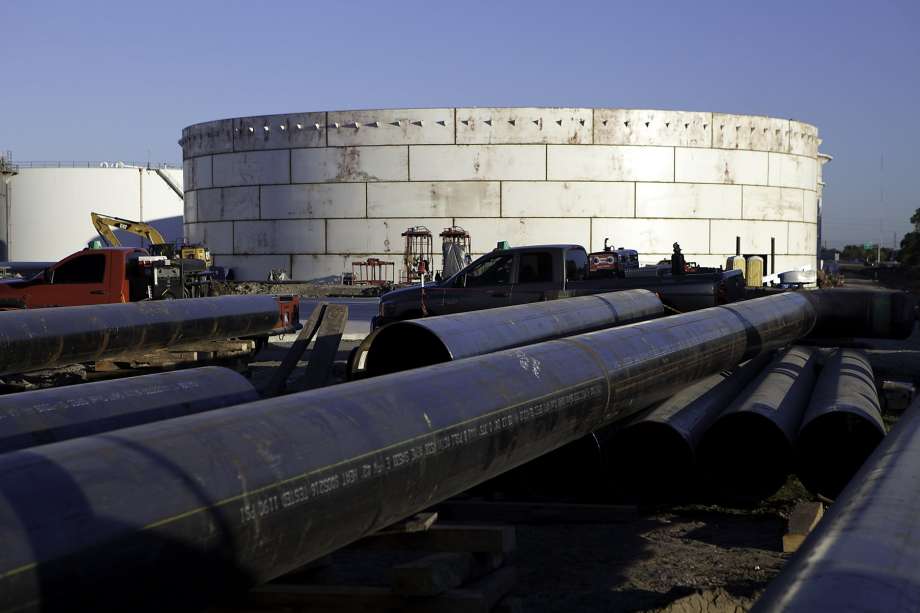 Oil hits two-week high on China stimulus hopes, supply risks