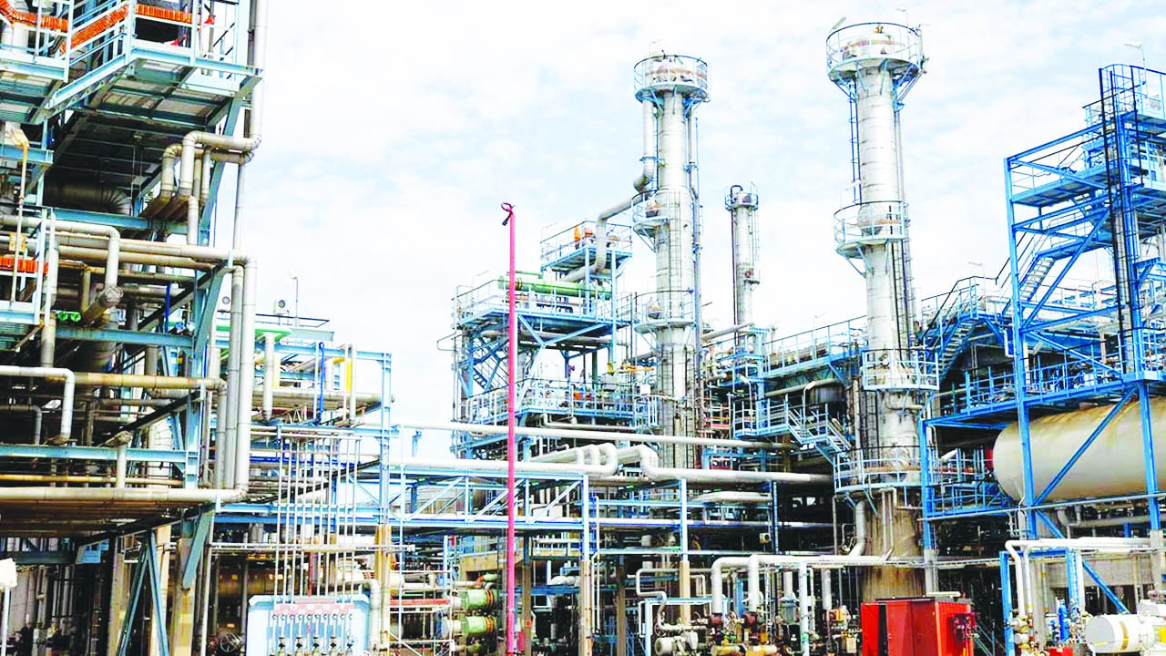 $1bn prepay for crude: NNPC rejigs financing strategy to fix Port Harcourt refineries