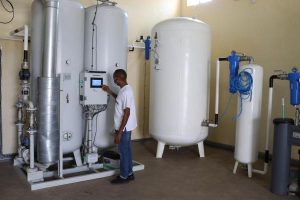 Abia woos investors as firm sets up medical oxygen plant