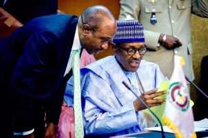 Citing economic benefits, Buhari backs CBN’s naira redesign plan
